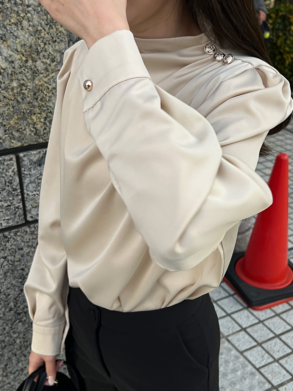大人気新品  再入荷*ハーフネックドレープブラウス | レディースファッション トップス