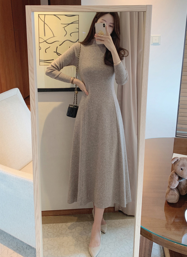 ハーフネックフレアラインニットワンピース | レディースファッション