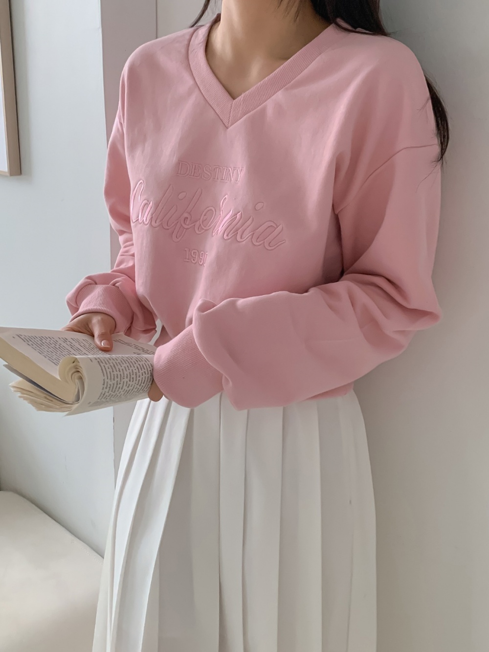 Vネック刺繍レタリングスウェット | 詳細画像3