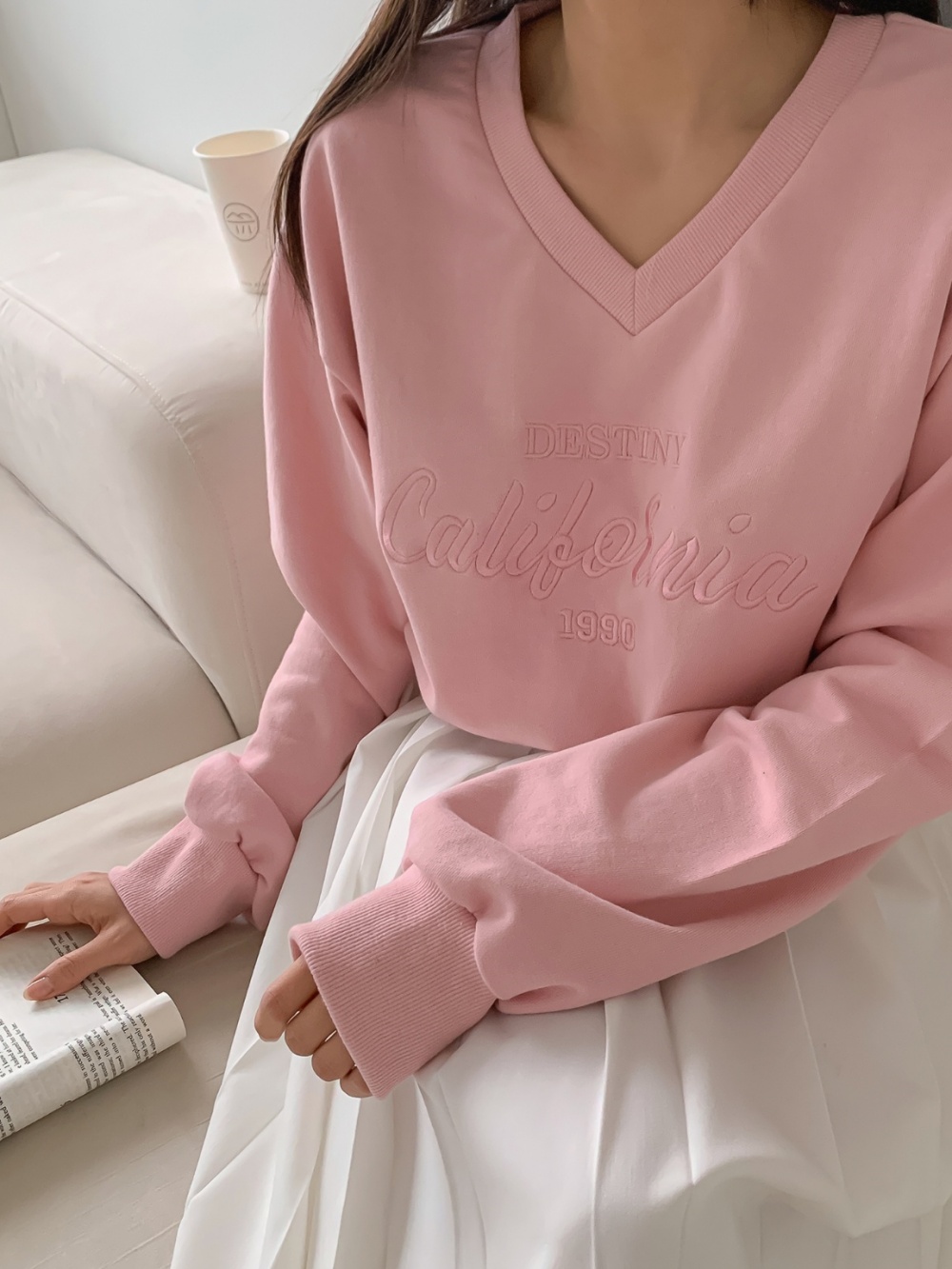 Vネック刺繍レタリングスウェット | 詳細画像15