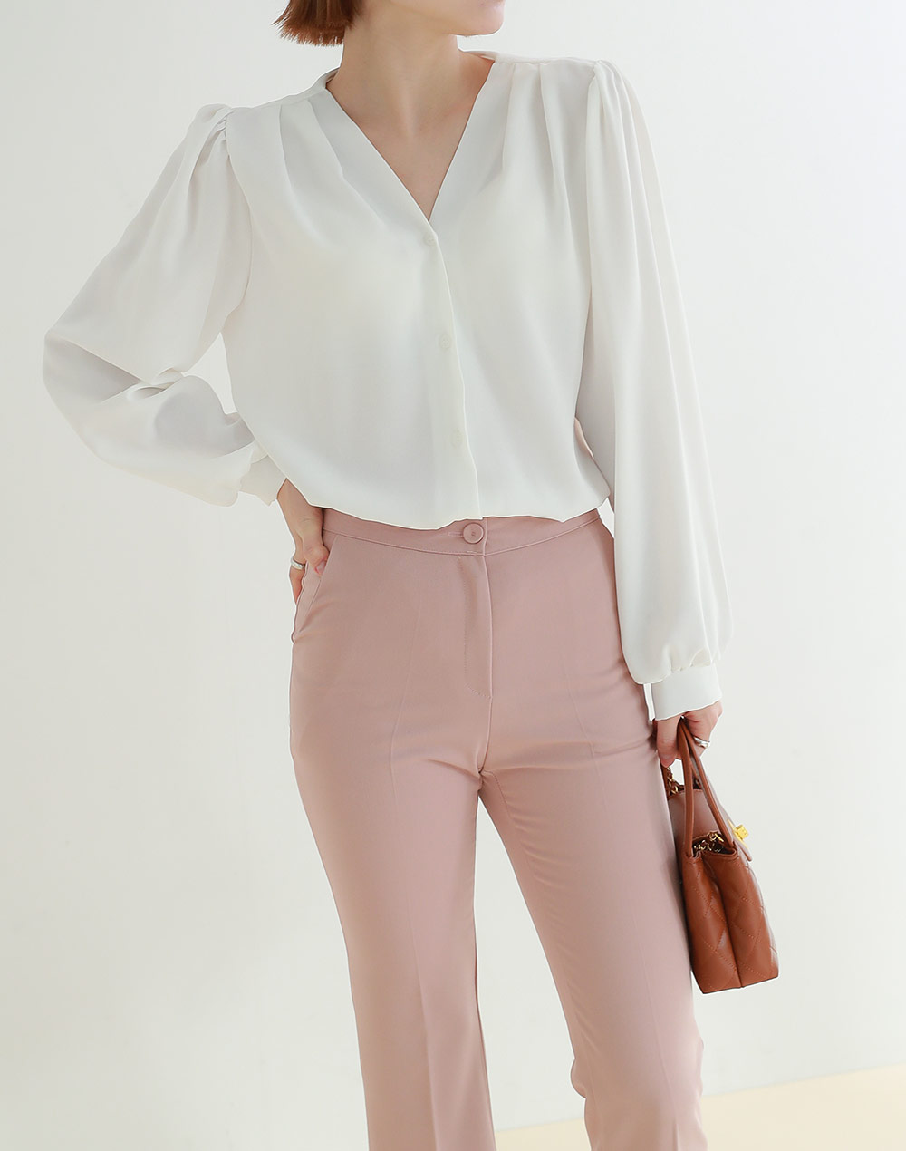 ストラップ付Vネックパフスリーブブラウス | DHOLIC | 詳細画像6