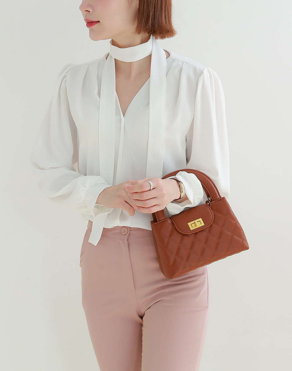 ストラップ付Vネックパフスリーブブラウス | DHOLIC | 詳細画像7