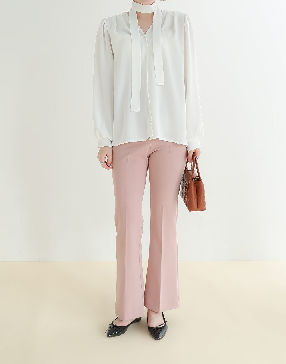 ストラップ付Vネックパフスリーブブラウス | DHOLIC | 詳細画像14