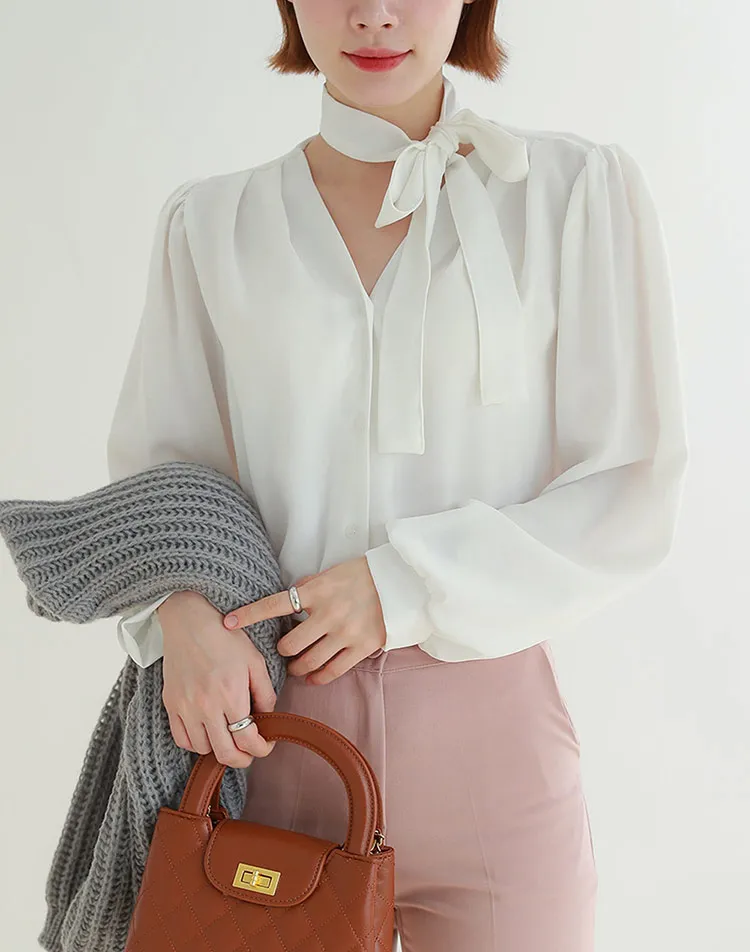 ストラップ付Vネックパフスリーブブラウス | DHOLIC | 詳細画像1