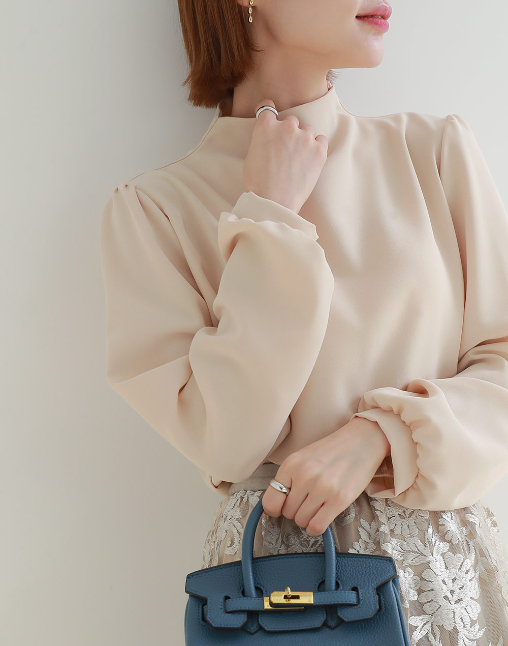 ハーフネックパフスリーブブラウス | DHOLIC | 詳細画像9