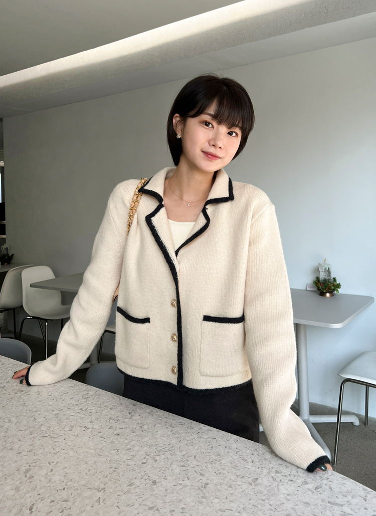 【オフホワイト】テーラーカラーカーディガン テーラーカラーカーディガン｜LOGEMENT DE CLAIRE（ロジュモンド
