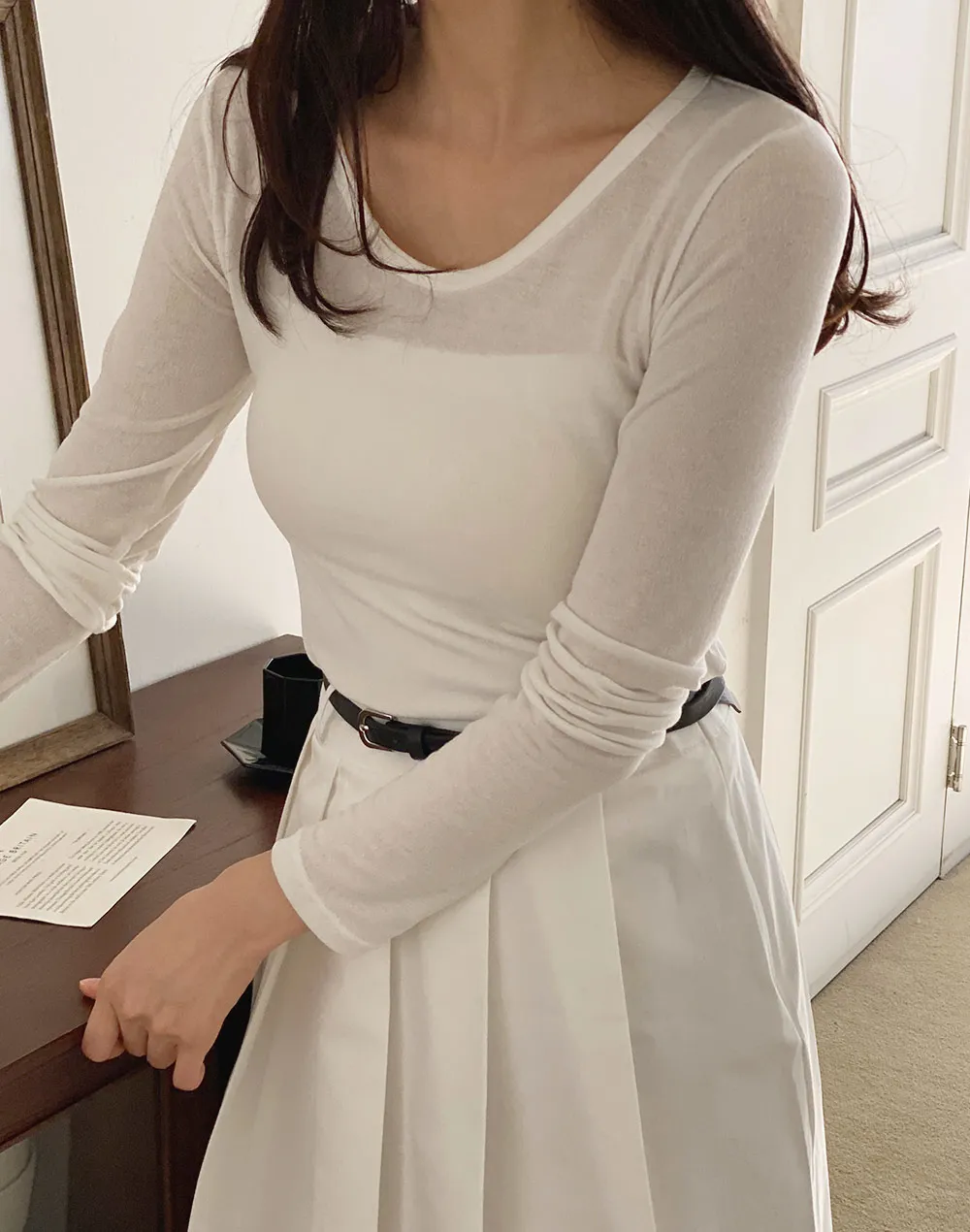 UネックシアースリムTシャツ・t01445 - 2025年新作 