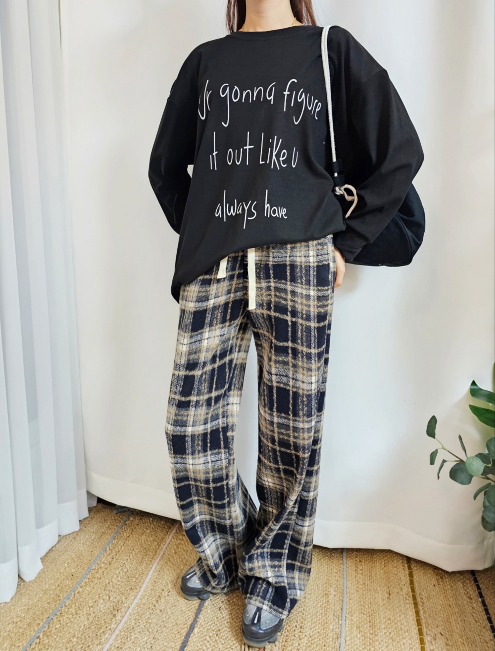 [JEEP] 人気 男女共用 起毛レタリングマンツーマンTシャツ JEEP] 人気 男女共用 起毛レタリングマンツーマンTシャツ 両起毛