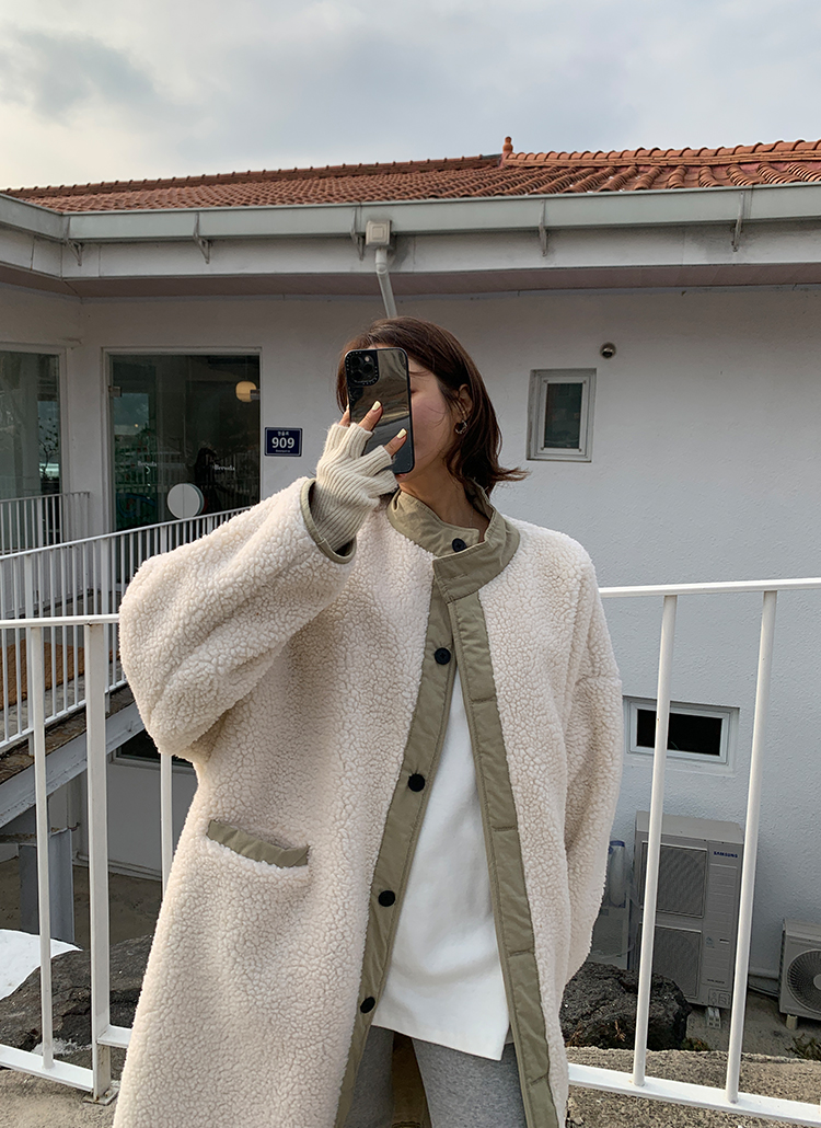 リバーシブルボアロングコート | レディースファッション通販 - DHOLIC