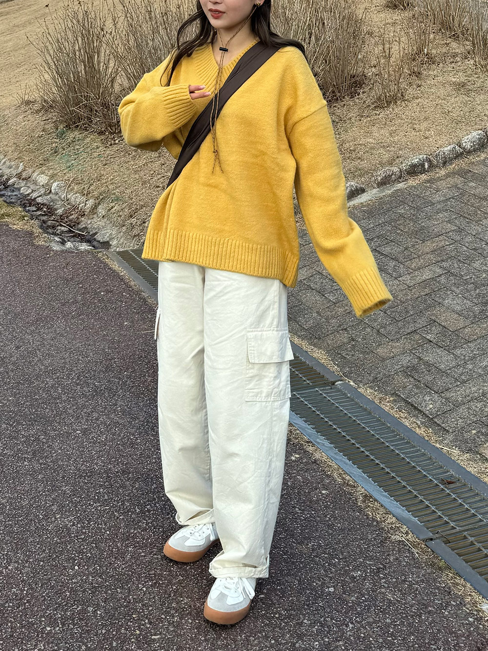 Vネックルーズニット | 詳細画像11