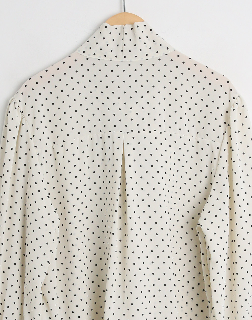 ハイネックドットリボンパフブラウス | DHOLIC | 詳細画像19