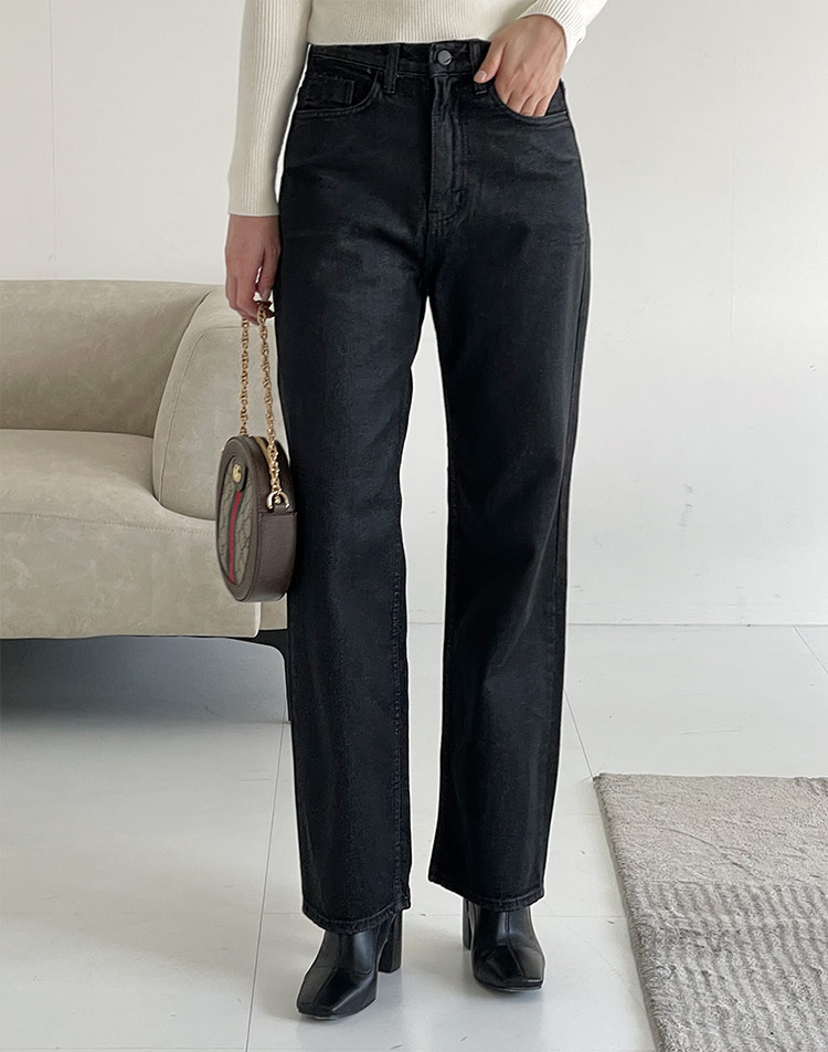 ワイドブラックコーティングデニムパンツ | レディースファッション