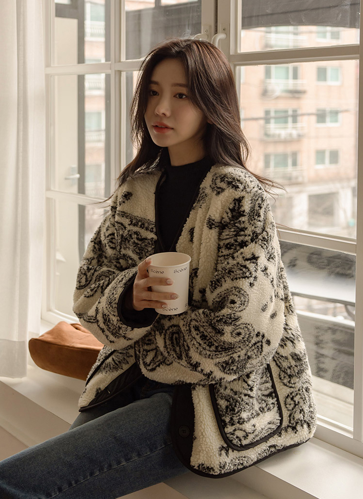 キルト裏地ペイズリー柄ボアジャケット | レディースファッション通販