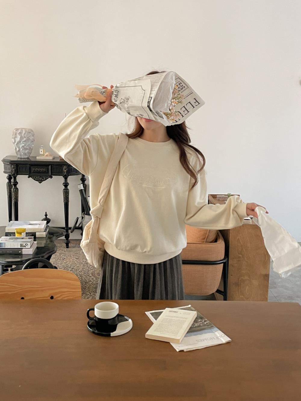 オーバル刺繍レタリングスウェット | レディースファッション通販 - DHOLIC