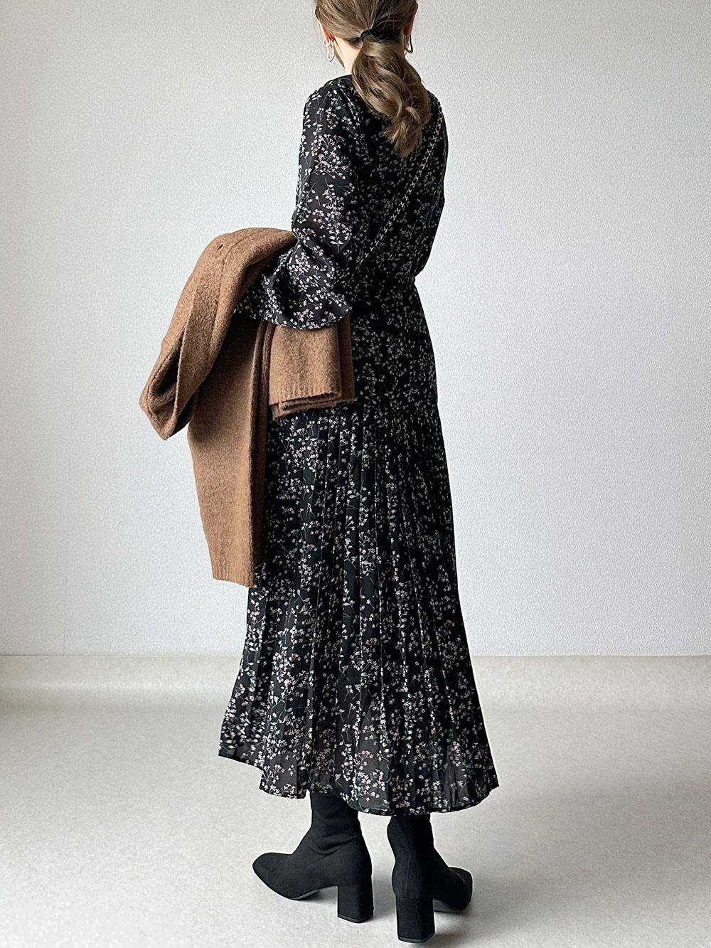 【大人気】SANDRO 花柄 プリーツワンピース 楽天市場】「期間限定セール3180円→2862円」ワンピース