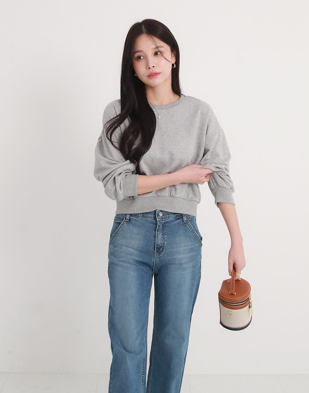 ゴルフウェア トレーナー 韓国 DHolic ロゴバック配色スウェット ゴルフウェア トレーナー 韓国 DHolic ロゴバック配色スウェット