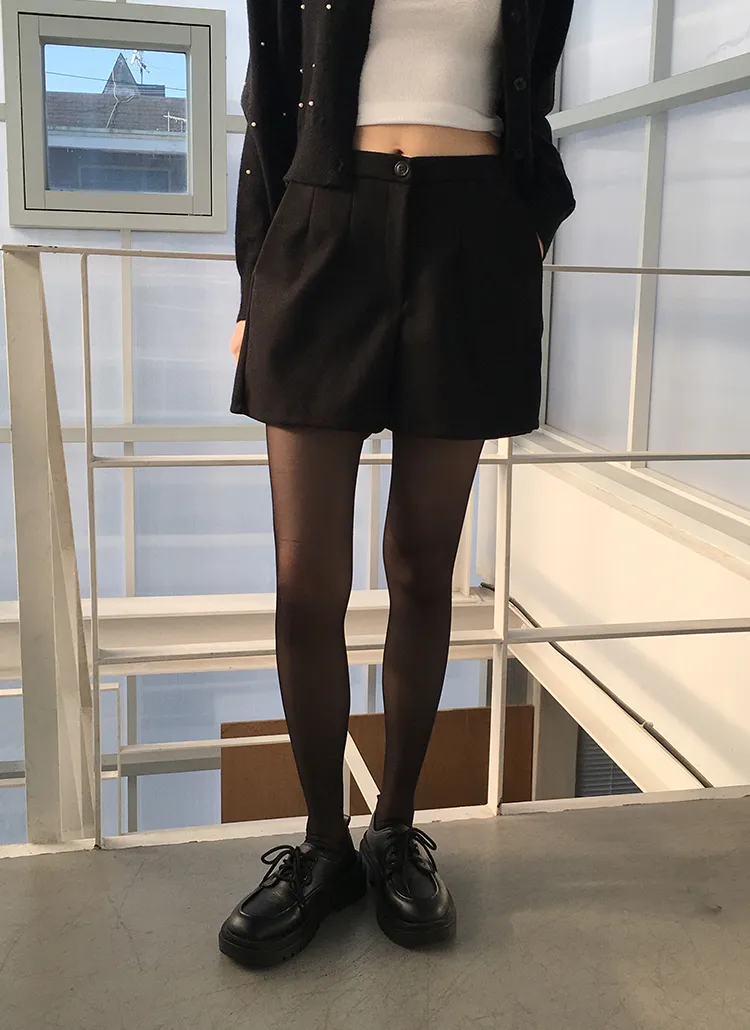 ダーツショートパンツ | WONDERWONDER | 詳細画像1
