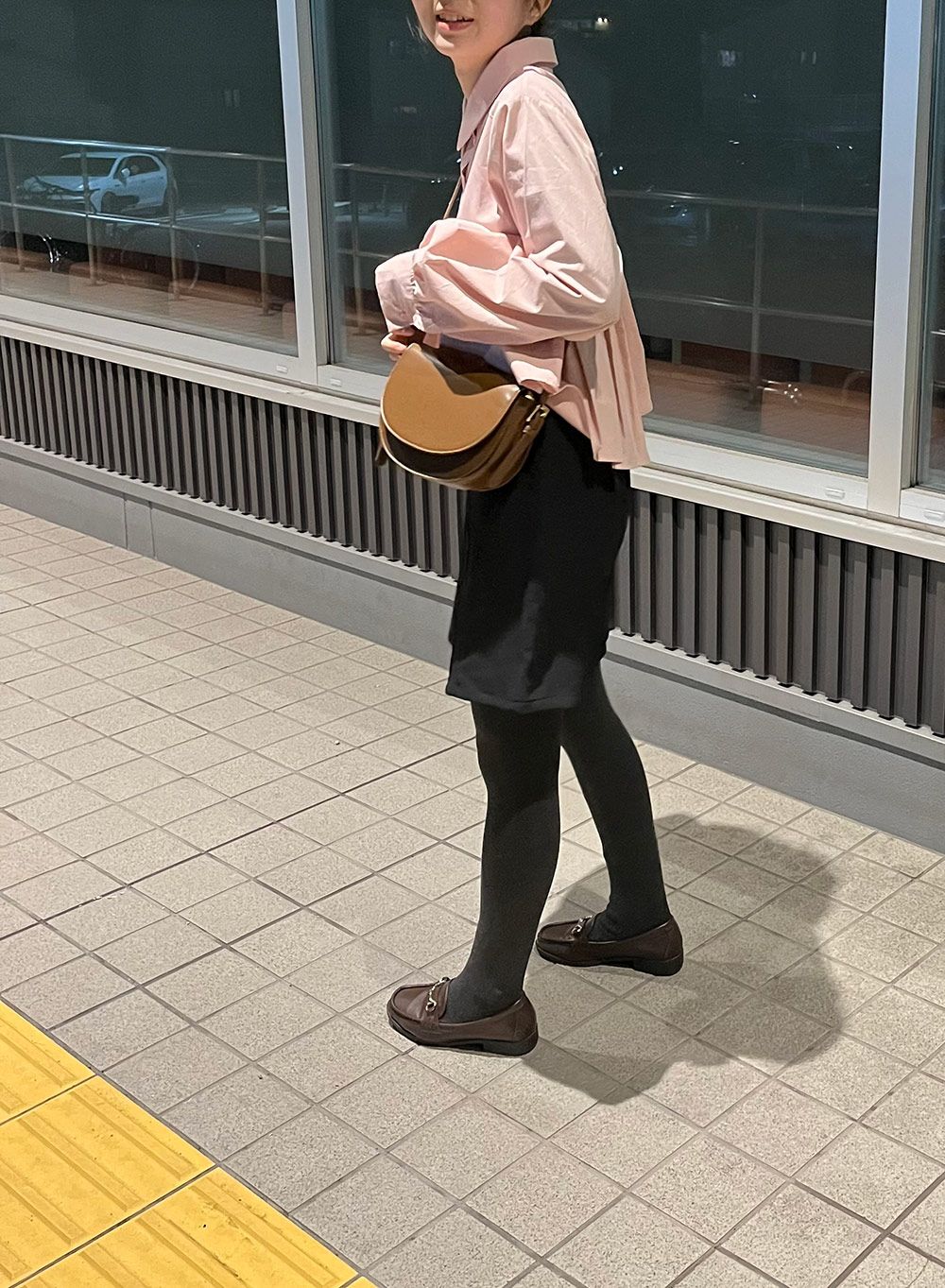 ハーフムーンフェイクレザーバッグ | 詳細画像8