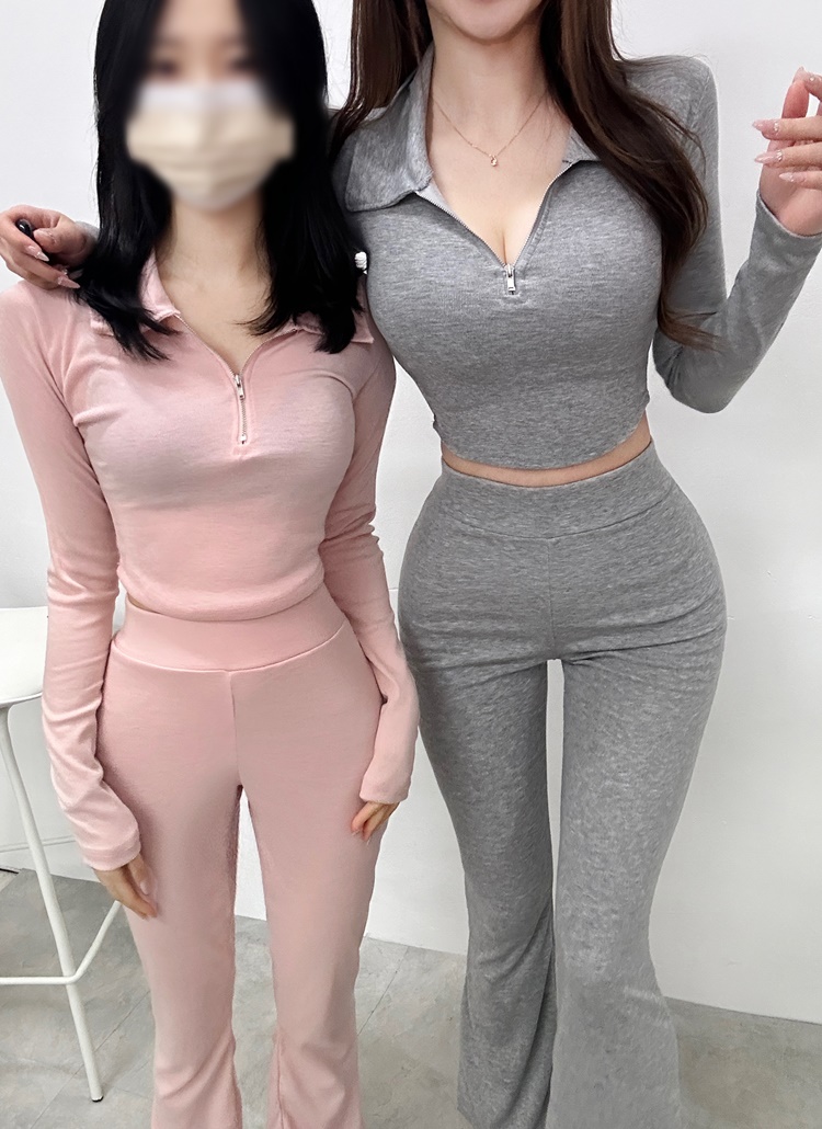 お歳暮 2024 クロップドハーフジップTシャツ&フレアパンツSET | レディース パンツ