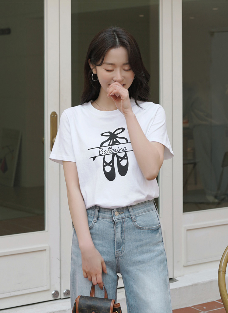 新品未使用パールビジュー付き白半袖Tシャツ 楽天市場】パール or ビジュー Tシャツ レディース トップス 半袖