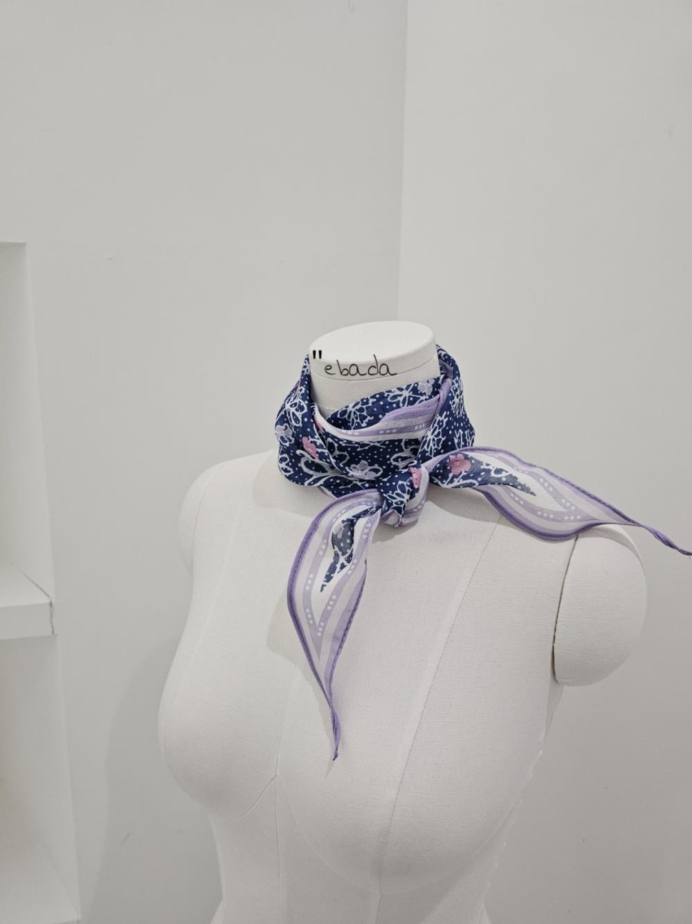 SeeByChloe 菱形スカーフ 花柄ドットシアーひし形スカーフ | レディースファッション通販