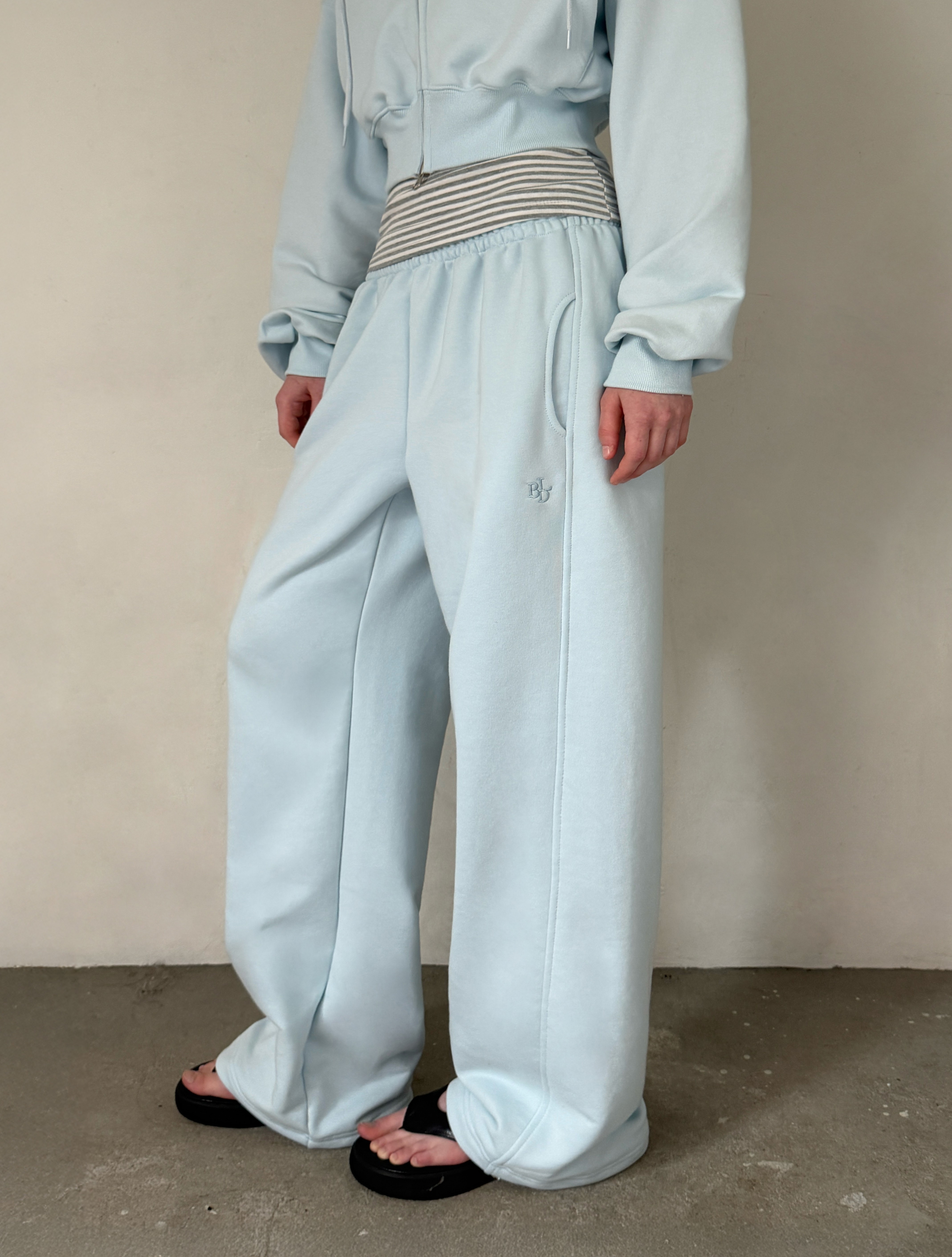 beidelli made]ロゴジップパーカー&2TYPEパンツSET | レディース