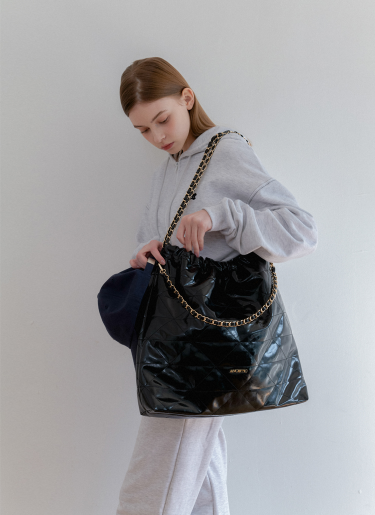 キルト風チェーンストラップバッグ(BLACK) | レディース