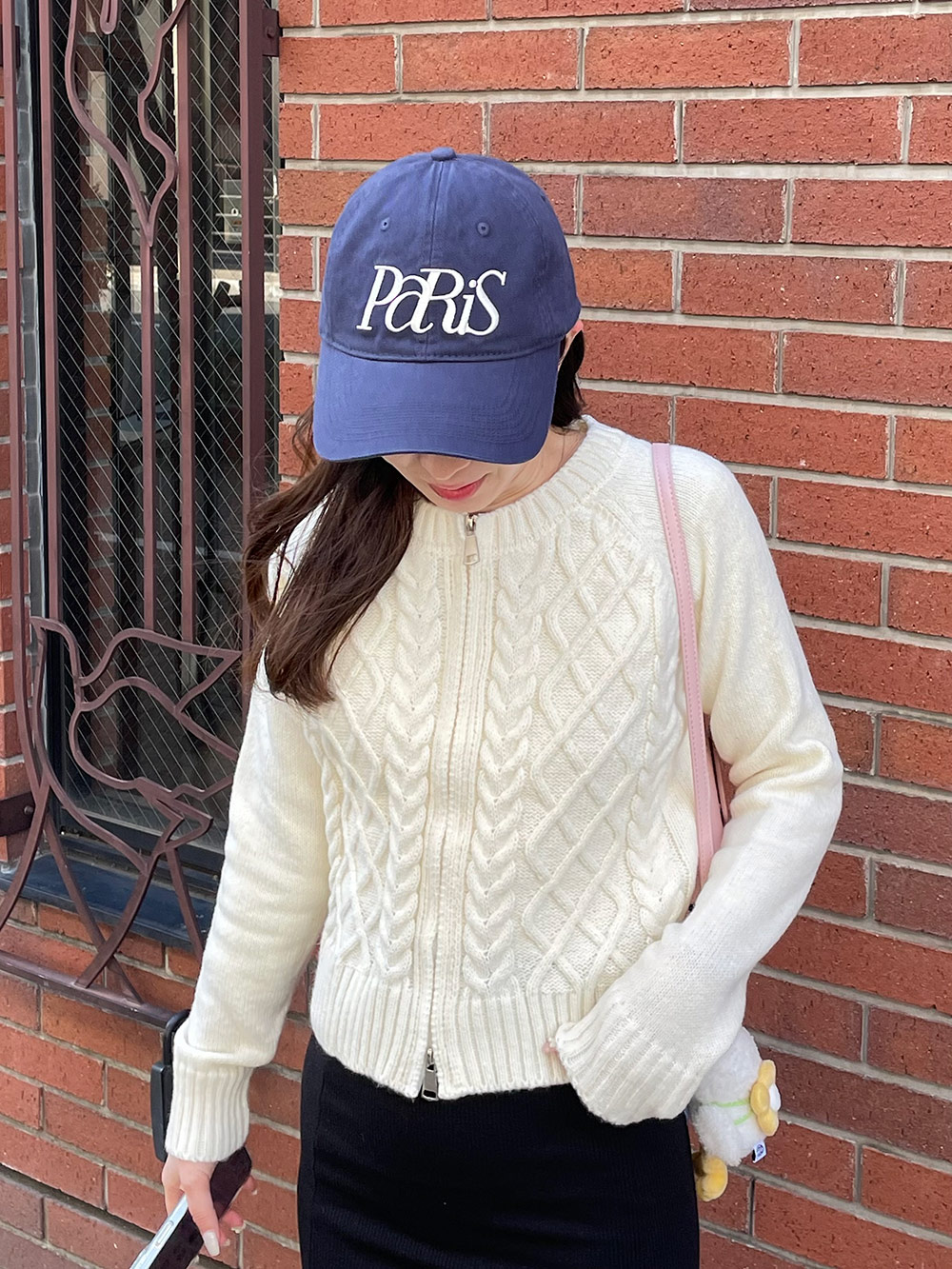 みんなが待ってた！＼再入荷待ち／人気ランキング PaRiS刺繍キャップ | DHOLIC - レディースファッション通販 帽子
