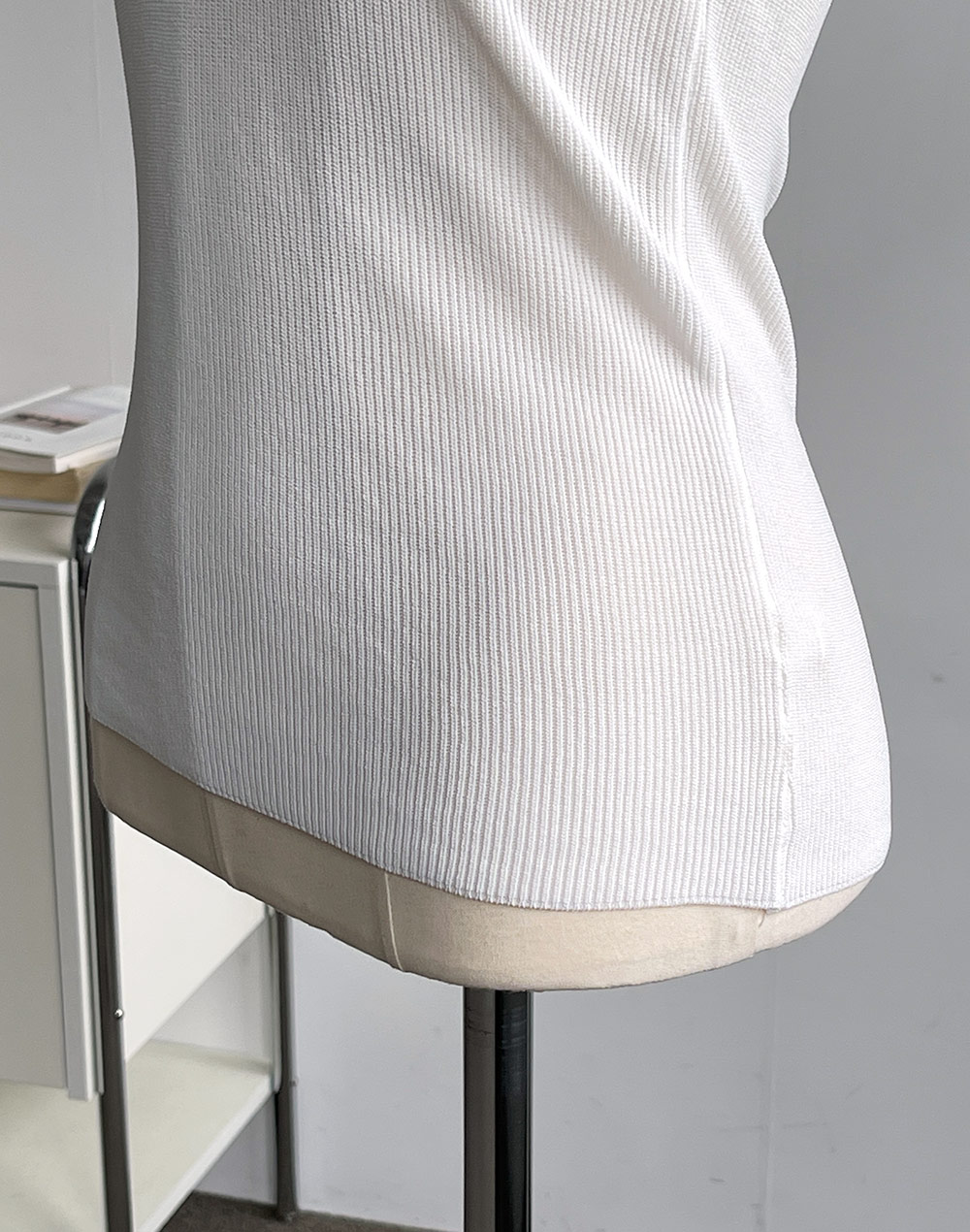 [残り1点]レースVネックバックレスニットキャミソール | DHOLIC | 詳細画像7