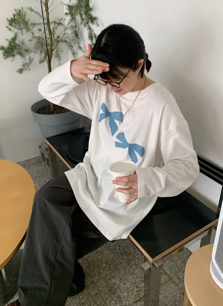 ルーズリボンプリントTシャツ | baon | 詳細画像1