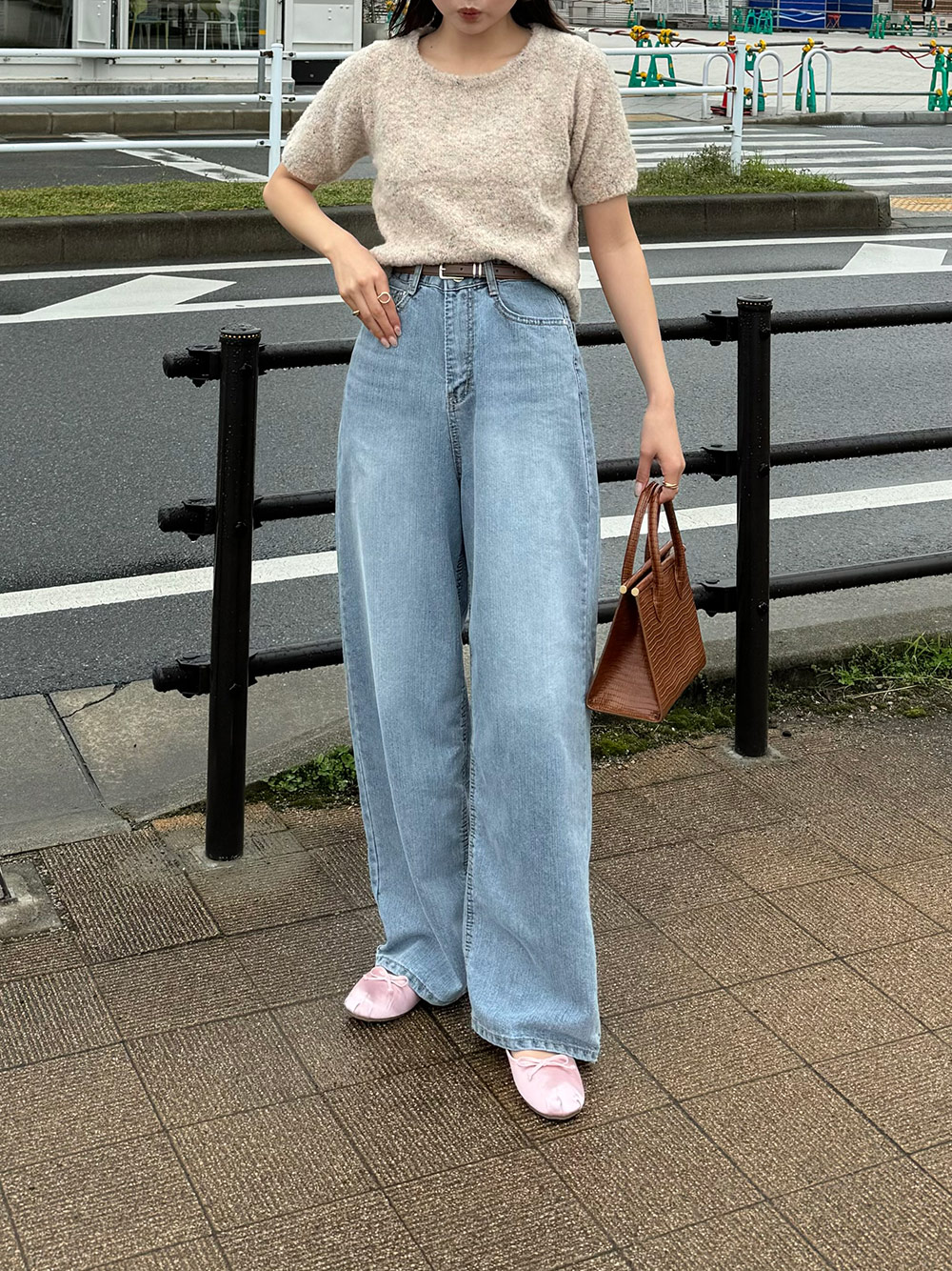 ワイドハイウエストコットンデニムパンツ | レディース