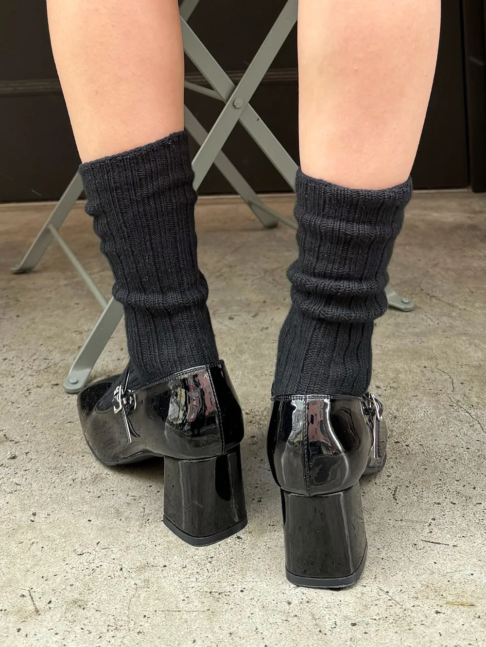 ふくらはぎ　ハイヒール 