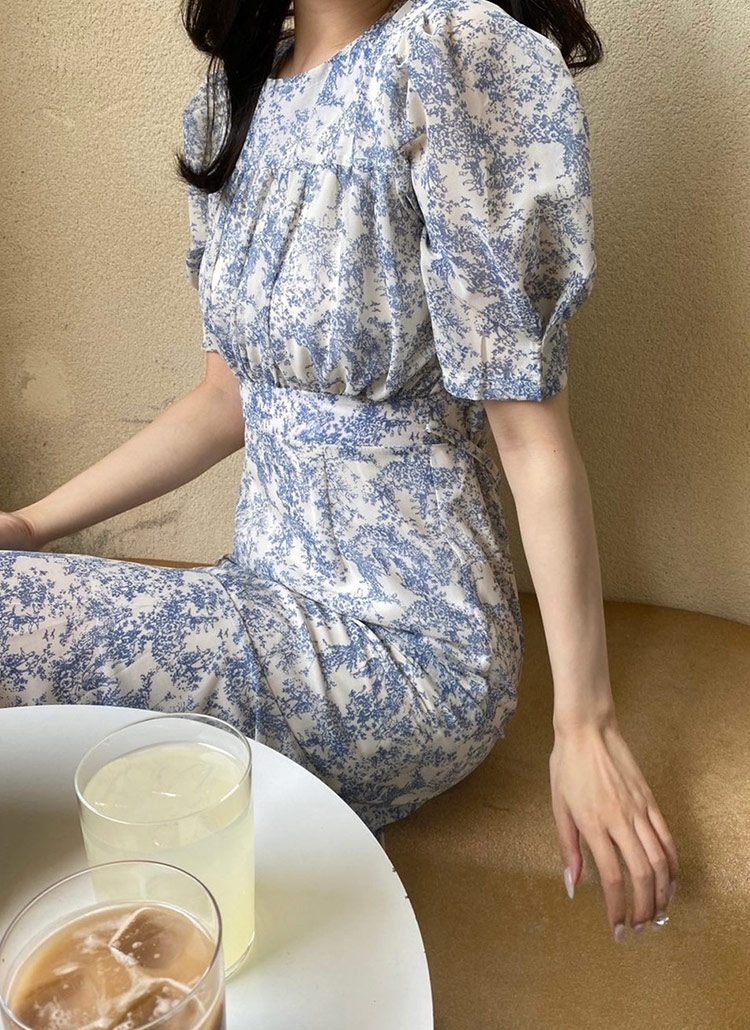シフォンパフスリーブワンピース ワンピース 花柄 パフスリーブ シフォン 白 Aライン 半袖 フレア