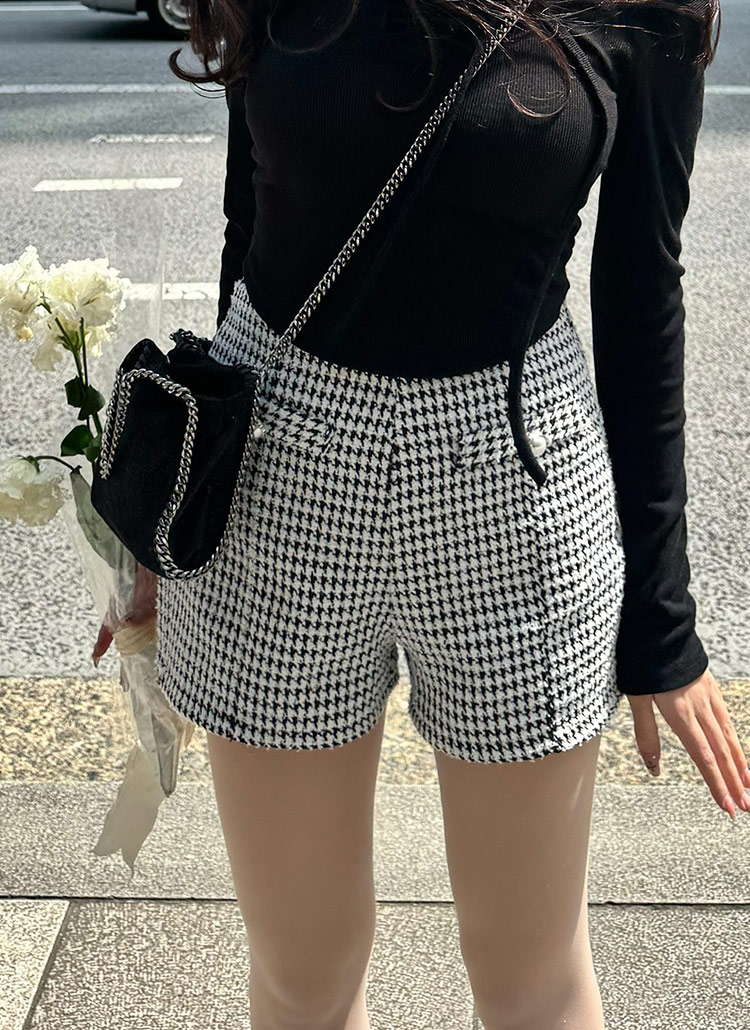 ツイード千鳥柄ショートパンツ | レディースファッション通販 - DHOLIC