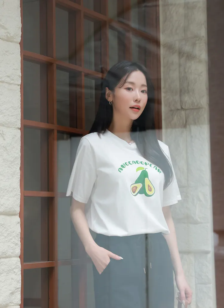 アボカドプリント半袖Tシャツ レディースファッション通販
