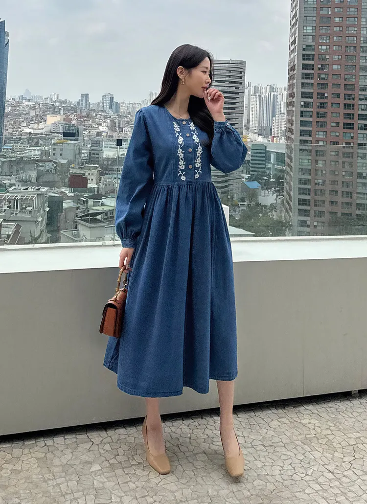 花柄刺繍ハーフボタンデニムワンピース | レディースファッション通販  