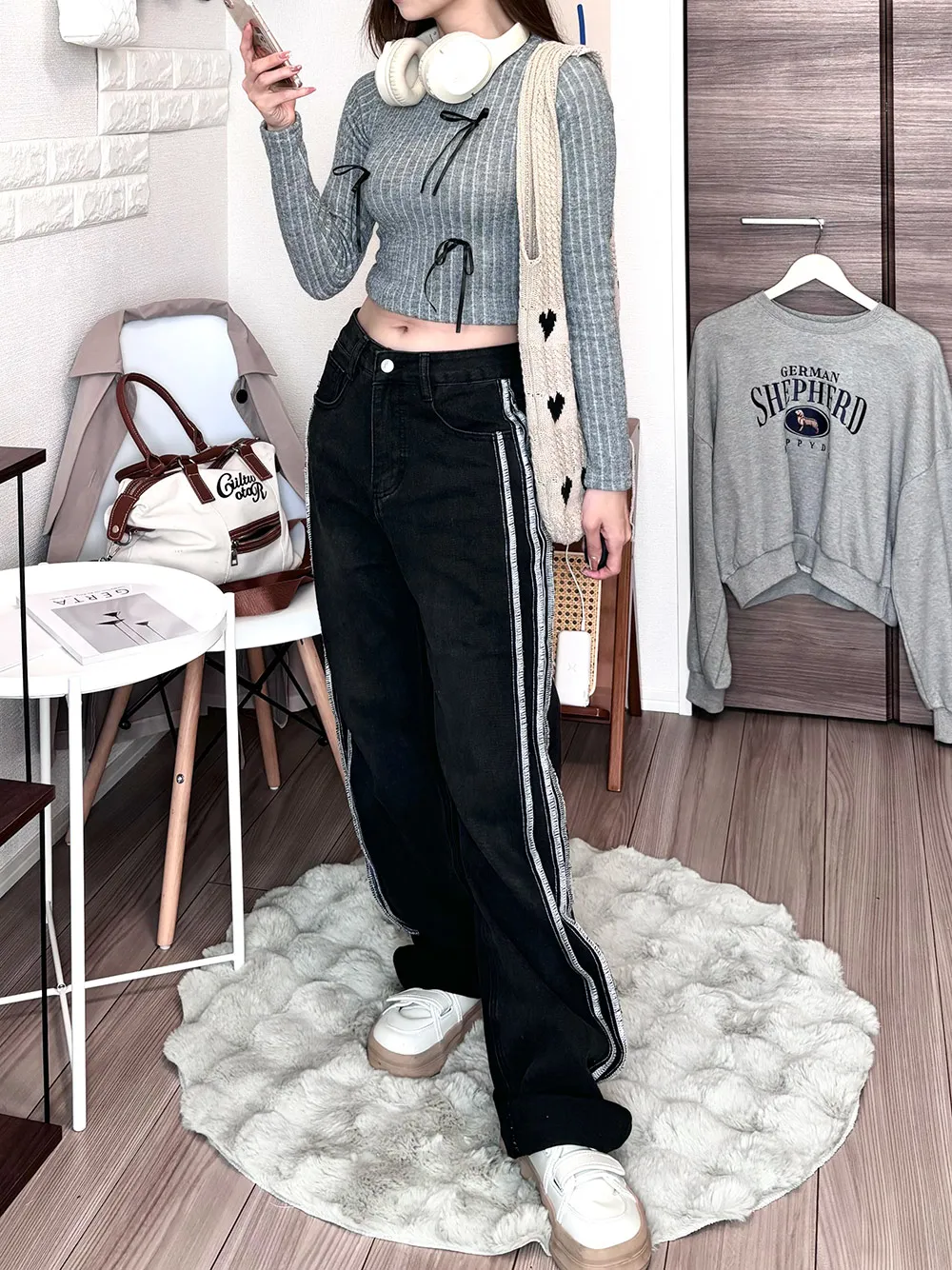 リボンポイントクロップドTシャツ | レディースファッション通販 - DHOLIC 