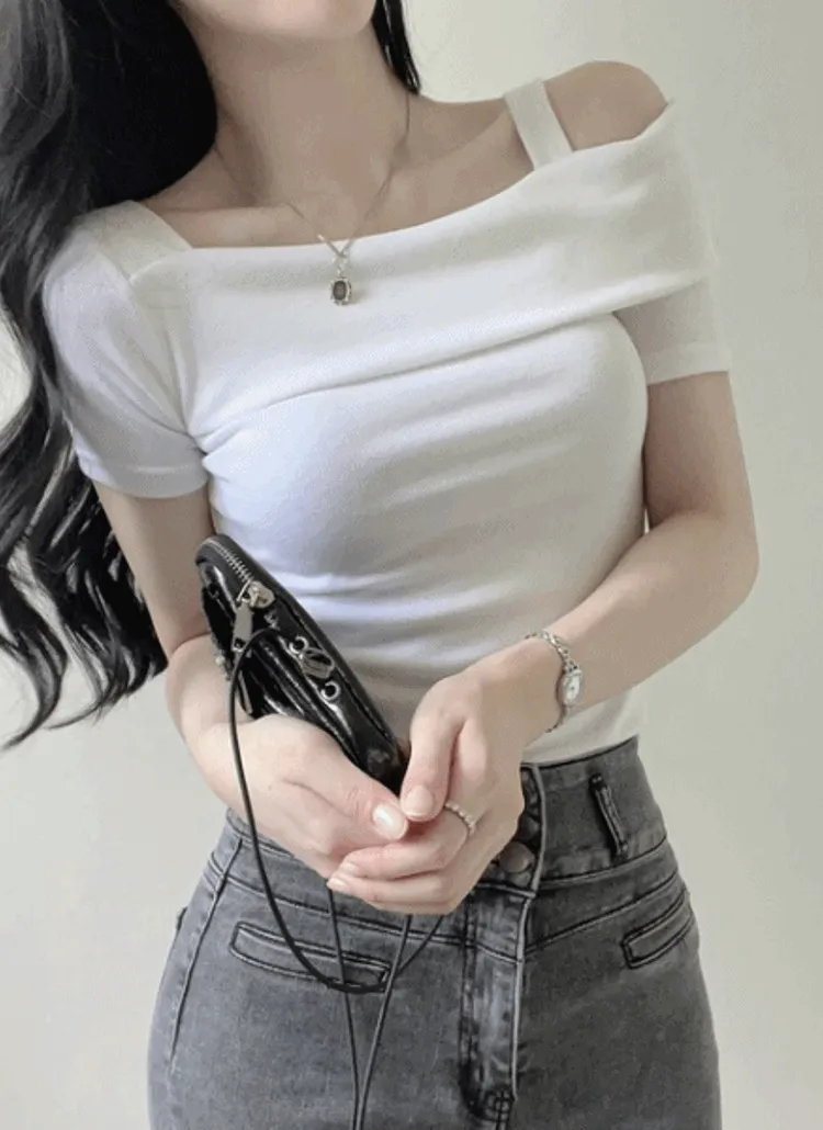 アンバランスワンショルTシャツ | NEEDON | 詳細画像1
