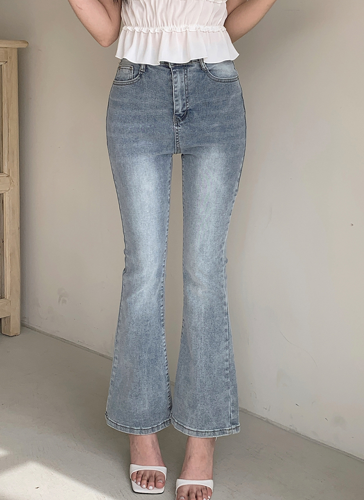 ジューシークチュール フレアジーンズ　 デニム　Y2K 王冠 DIAVEL ジーンズ デニム デニムパンツ Y2kサイドタックフレア