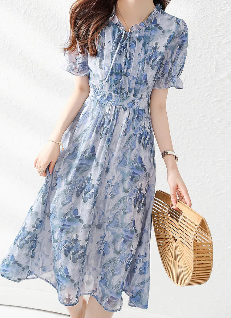 フリルタックリボンパフ半袖花柄シフォンワンピース | QUEENIS | 詳細画像1