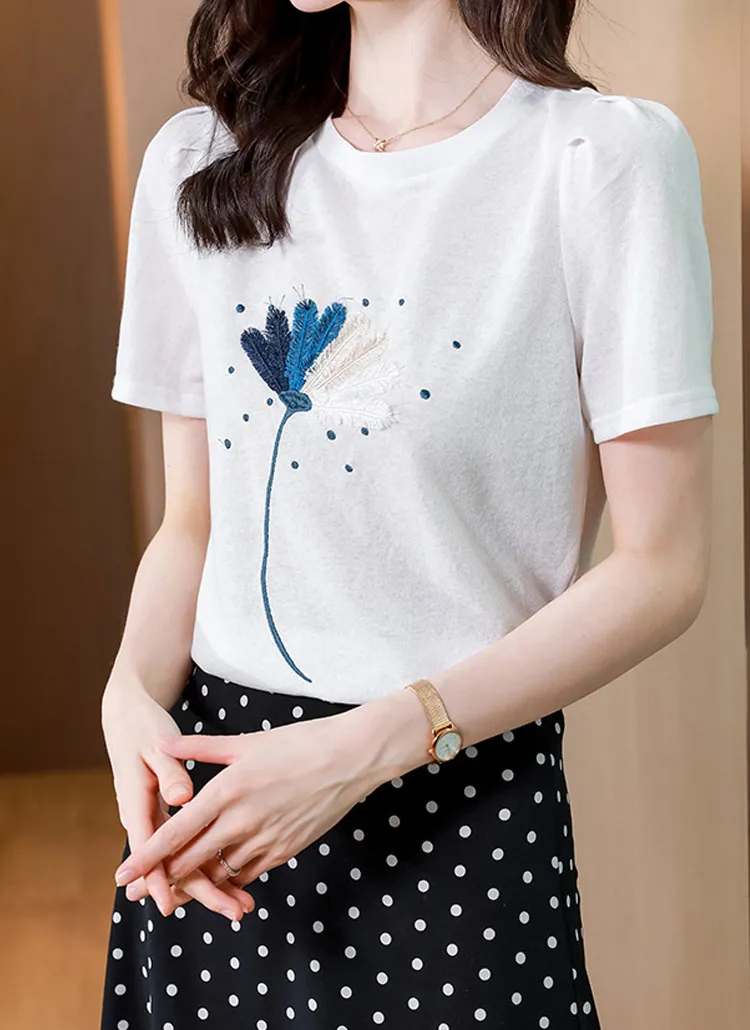 フェザー刺繍半袖Tシャツ | QUEENIS | 詳細画像1
