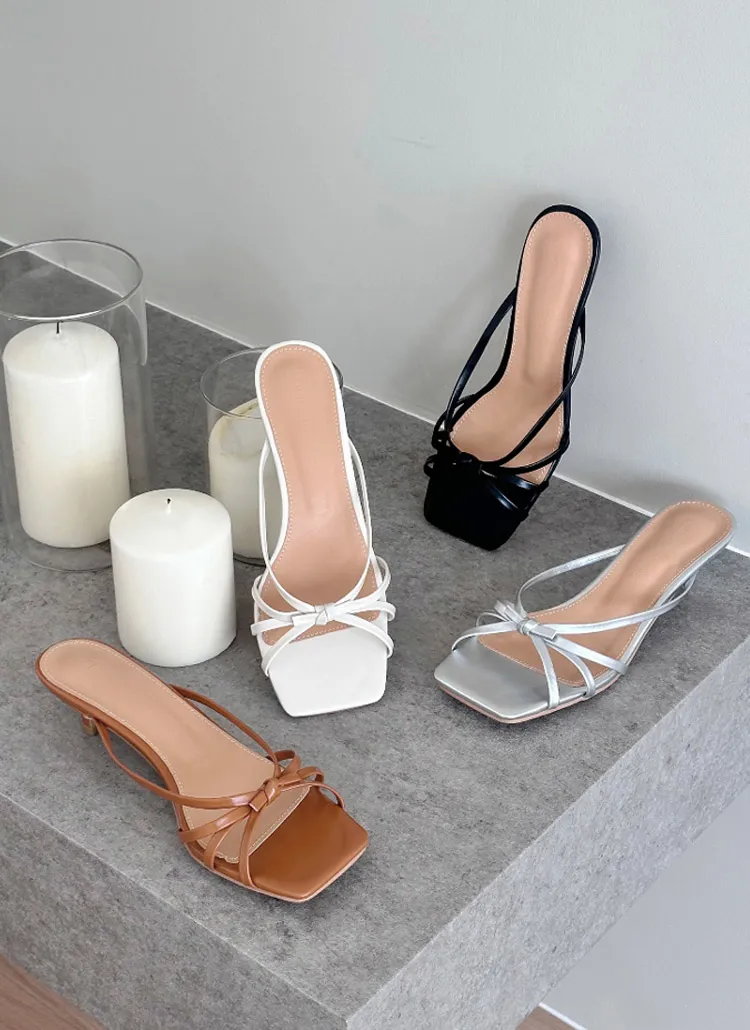 ツイストリボンローヒールサンダル | whosbag | 詳細画像1