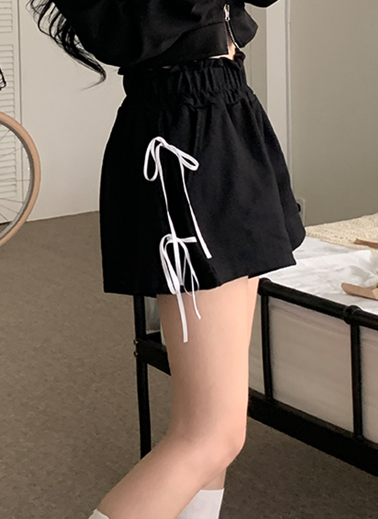 3size 】サイドリボンシャーリングバイカーショートパンツ