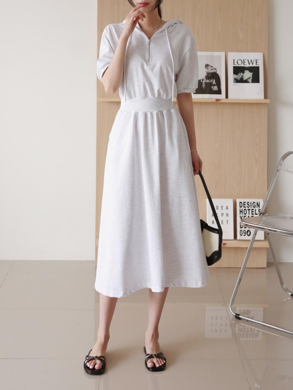 ハーフジップフード半袖パーカーワンピース | レディースファッション