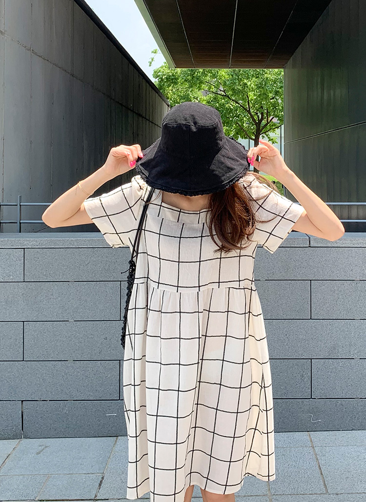 美品⁂センソユニコ⁂ 膝丈ワンピース チェック　リネン　フレア　パッチワーク　M 美品⁂センソユニコ⁂ 膝丈ワンピース チェック リネン フレア