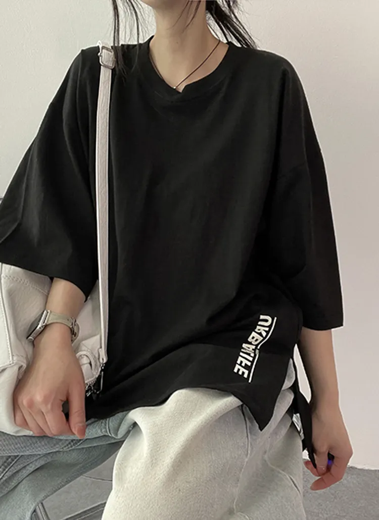 サイドレタリングスリットTシャツ | hijjoo | 詳細画像1