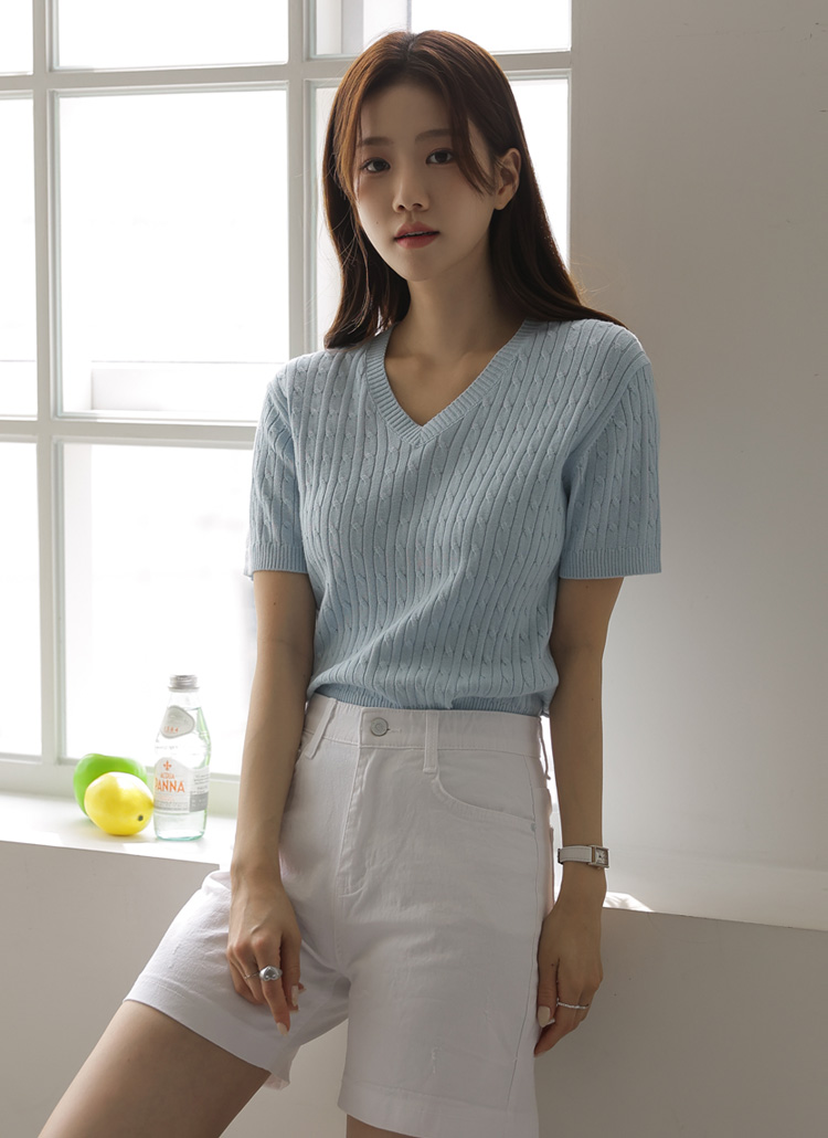 Vネックケーブル半袖ニット | レディースファッション通販 - DHOLIC