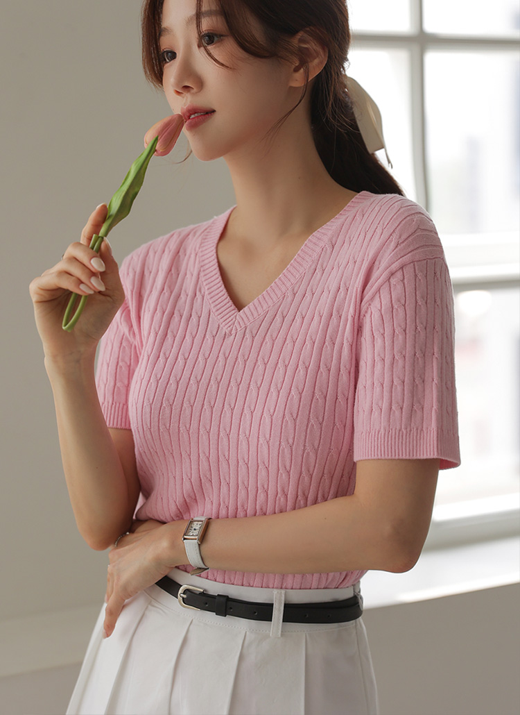 Vネックケーブル半袖ニット | レディースファッション通販 - DHOLIC