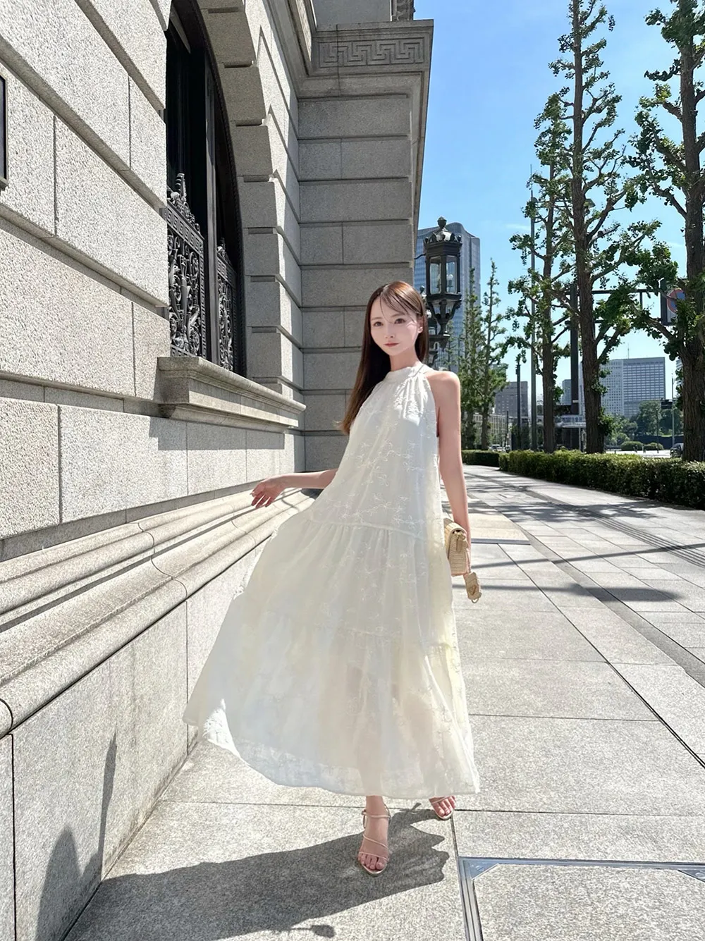 刺繍ホルターネックワンピース | レディースファッション通販 - DHOLIC 