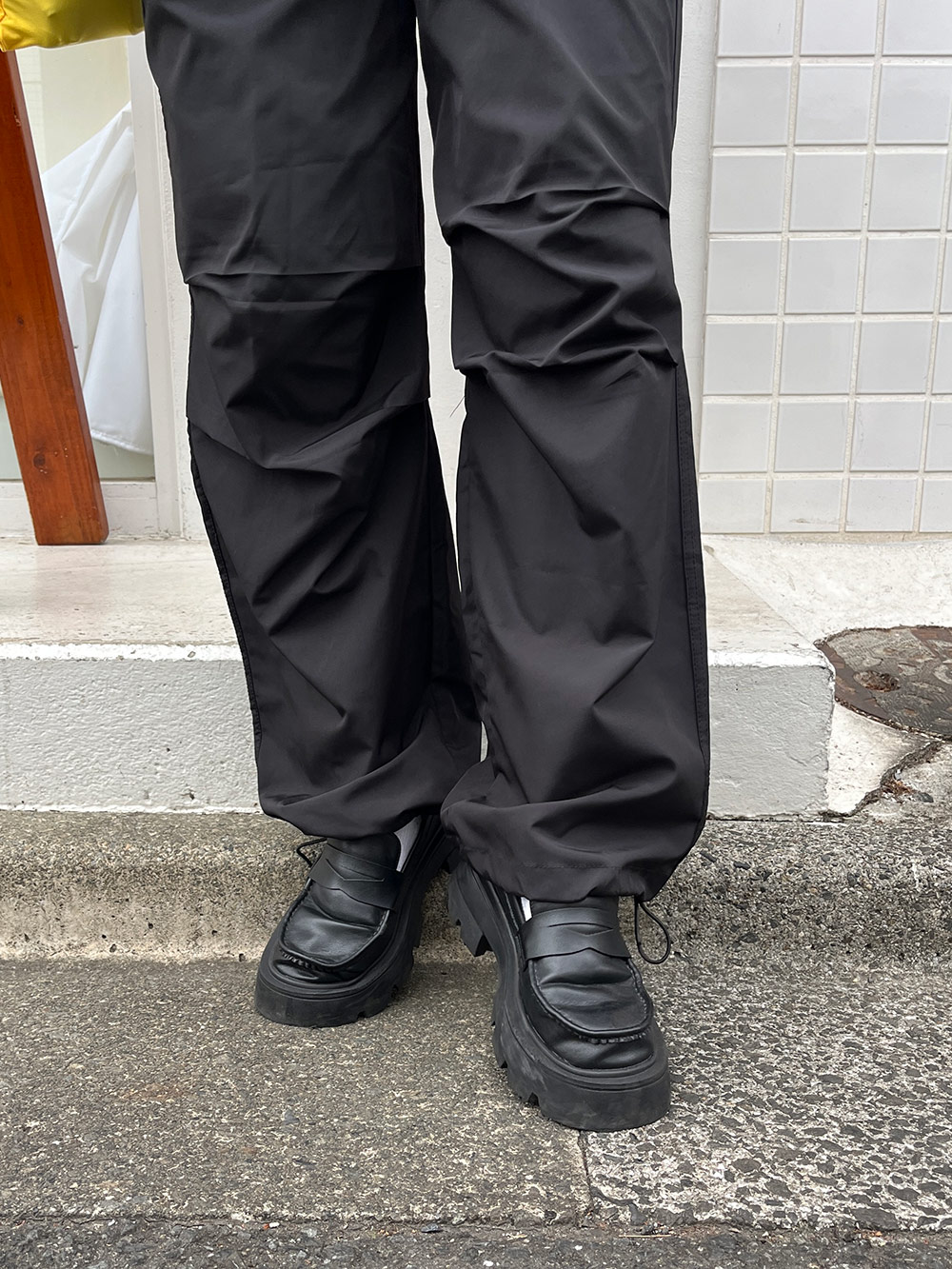 専用です！　　サイドボタン二枚重ねワイドパンツ　男女兼用　ブラック　C346-2 新品】サイドボタン二枚重ねワイドパンツ 男女兼用 ブラック C346